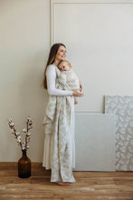 Ladda upp bild till gallerivisning, Lenny Lamb Woven Baby Wrap/Vävd sjal - VIRIDIFLORA - CONNECT - 50% bomull, 25% hampa, 25% lyocell
