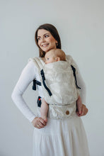 Load image into Gallery viewer, LennyLight Carrier - VIRIDIFLORA - CONNECT - 50% cotton, 25% hemp, 25% lyocell
