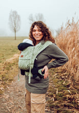 Laden Sie das Bild in den Galerie-Viewer, LELIBA Zack Babytrage - Ramus Clea - 100 % Bio-Baumwolle
