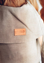 Ladda upp bild till gallerivisning, LELIBA Tai bärsele - Sepia - 100% ekologisk bomull
