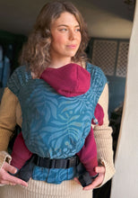 Laden Sie das Bild in den Galerie-Viewer, LELIBA Zack Babytrage - Bungi Coralie - 100 % Bio-Baumwolle
