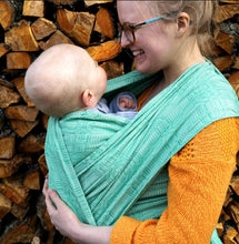 Laden Sie das Bild in den Galerie-Viewer, Vanamo Woven Wrap/Vävd sjal - Kide Apila - 100% ekologisk bomull
