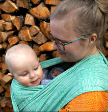 Laden Sie das Bild in den Galerie-Viewer, Vanamo Woven Wrap/Vävd sjal - Kide Apila - 100% ekologisk bomull
