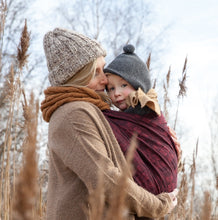 Load image into Gallery viewer, Vanamo Woven Wrap - Pitsi Aeria newborn - 65% organic cotton, 30% merino wool, 5% kapok
