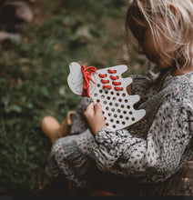 Ladda upp bild till gallerivisning, Charlie the dog - wooden Montessori lacing toy
