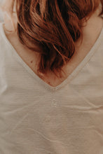 Laden Sie das Bild in den Galerie-Viewer, Mumbelievable amningstopp - Beige
