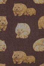Laden Sie das Bild in den Galerie-Viewer, Förboka! - Wombats - Snuggle and Snooze - 100% bomull
