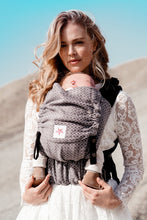 Laden Sie das Bild in den Galerie-Viewer, Flip Baby Carrier - Heart2Heart Stone - 100% ekologisk bomull
