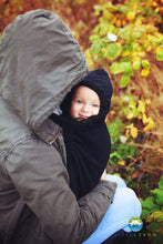 Ladda upp bild till gallerivisning, Little Frog Fleece Cover - BLACK
