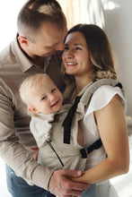 Laden Sie das Bild in den Galerie-Viewer, Little Frog Ergonomic Baby Carrier Prime V3 - Pure Linen Dune - 100% Linne
