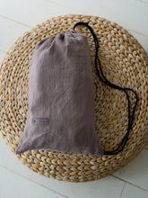 Laden Sie das Bild in den Galerie-Viewer, Little Frog Baby Carrier Preschooler - Pure Linen Frappe - 100% linne
