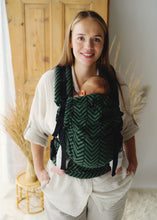 Laden Sie das Bild in den Galerie-Viewer, Little Frog Prime Carrier V3 - Adventure Miles - 100% Baumwolle
