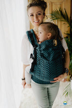 Ladda upp bild till gallerivisning, Little Frog XL Toddler Carrier - Moana Miles - 100% bomull
