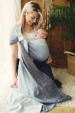 Laden Sie das Bild in den Galerie-Viewer, Little Frog Ringsjal - Rocky Cube - 78% kammad bomull, 22% tencel
