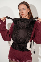 Ladda upp bild till gallerivisning, Flip Baby Carrier - Lilenia Black Beauty - 100% Bambuviskos
