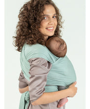 Laden Sie das Bild in den Galerie-Viewer, ISARA Strick-Babytragetuch - Frosty Green
