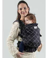 Laden Sie das Bild in den Galerie-Viewer, ISARA Preschooler Carrier - Diamonda Black - 100% ekologisk bomull
