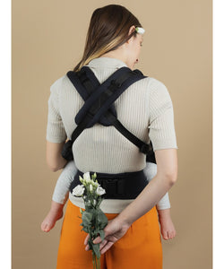 ISARA Preschooler Carrier - Diamonda Black - 100% ekologisk bomull