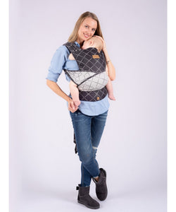 ISARA Quick Half Buckle Carrier - Diamonda Black - 100% ekologisk bomull