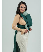 Laden Sie das Bild in den Galerie-Viewer, ISARA Quick Half Buckle Carrier - Evergreen Linen - 100% linne
