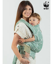 Laden Sie das Bild in den Galerie-Viewer, ISARA Quick Half Buckle Carrier - Majestic Green Forest - 100% ekologisk bomull
