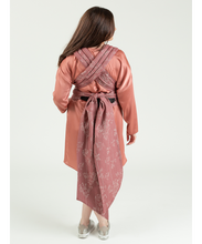 Laden Sie das Bild in den Galerie-Viewer, ISARA Quick Half Buckle Carrier - Meadow Grass - 100% ekologisk bomull

