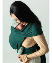 Laden Sie das Bild in den Galerie-Viewer, ISARA QuickTie Carrier - Evergreen Linen - 100% linne
