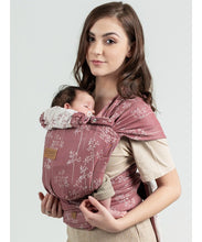Laden Sie das Bild in den Galerie-Viewer, ISARA QuickTie Carrier - Meadow Grass - 100% ekologisk bomull
