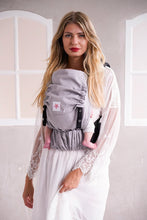 Laden Sie das Bild in den Galerie-Viewer, Flip Baby Carrier - Just Stone - 100% ekologisk bomull

