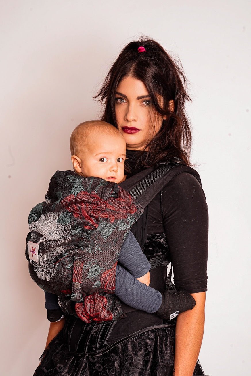 Flip Baby Carrier - Skulls N'Roses - 50% Bamboo viscose, 50% Tencel®