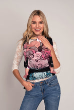 Ladda upp bild till gallerivisning, TaiTai Baby Carrier - Gaia Hannah - 55% bambu viskos, 45% ekologisk bomull - Utförsäljning!
