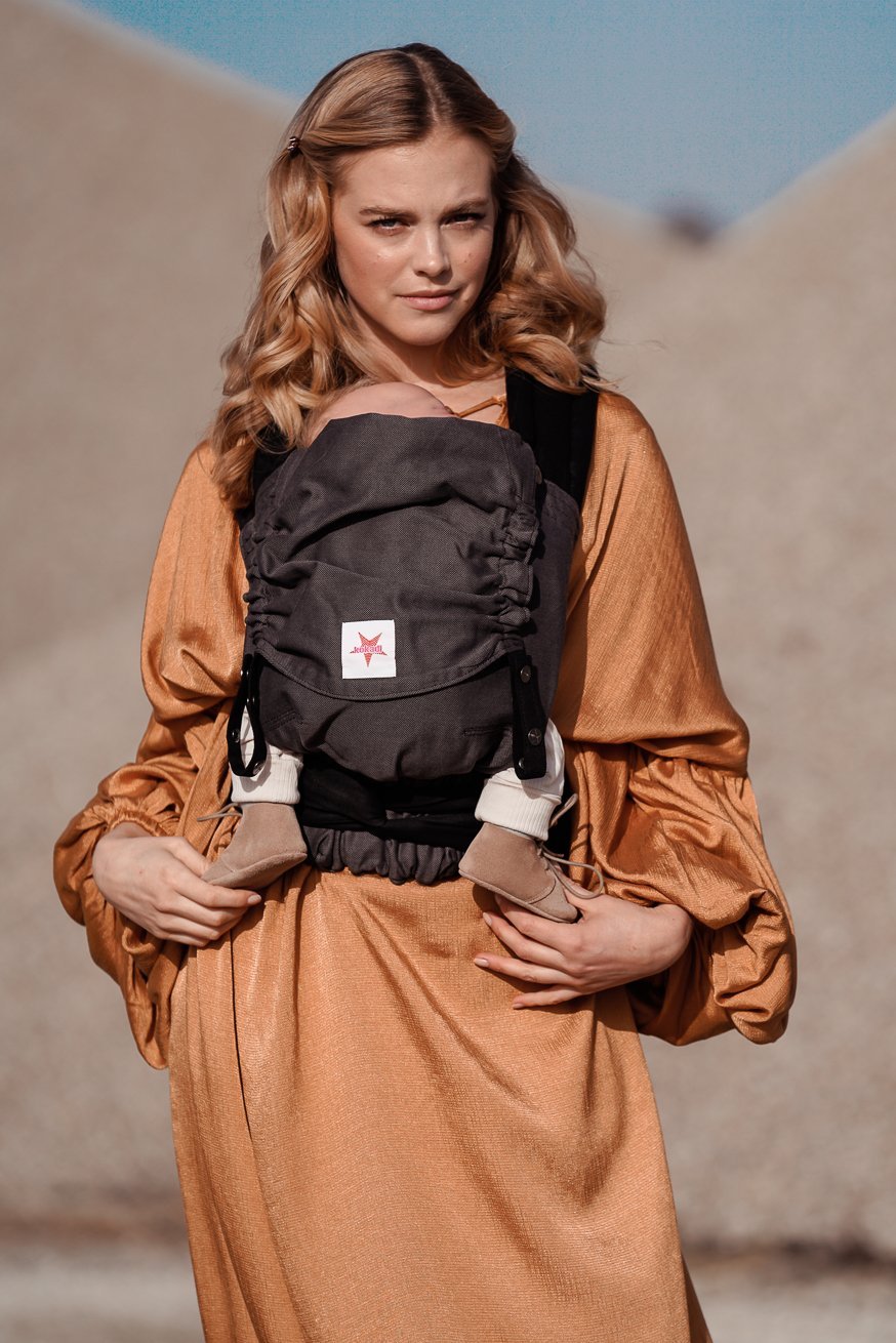 TaiTai Baby Carrier - Just Mr. Grey - 100% ekologisk bomull