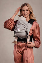 Laden Sie das Bild in den Galerie-Viewer, TaiTai Baby Carrier - Just Stone - 100% ekologisk bomull
