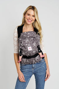 TaiTai Baby Carrier - Leo Stars Anna - 99% ekologisk bomull, 1% polyester
