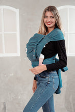 Laden Sie das Bild in den Galerie-Viewer, WrapStar Baby Carrier - Heart2Heart Lagoon - 100% ekologisk bomull
