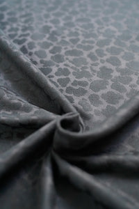 Flip X Baby Carrier - Safari Black Beauty - 50% ekologisk bomull, 50% bambu viskos