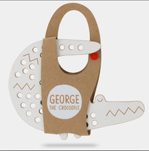 Laden Sie das Bild in den Galerie-Viewer, George the crocodile - wooden Montessori lacing toy
