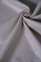 Laden Sie das Bild in den Galerie-Viewer, TaiTai Baby Carrier - Just Cream - 100% ekologisk bomull
