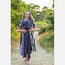 Load image into Gallery viewer, Yaro woven shawl - Terra Duo Black Silver Orchid Silk - 90% cotton, 10% silk

