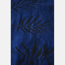 Ladda upp bild till gallerivisning, Yaro vävd sjal - Bahamas Black Dark-Blue Hemp - 80% bomull, 20% hampa
