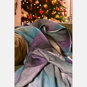 Yaro Blanket - Multicolor White Grey Petrol Rainbow Wool - Utförsäljning!