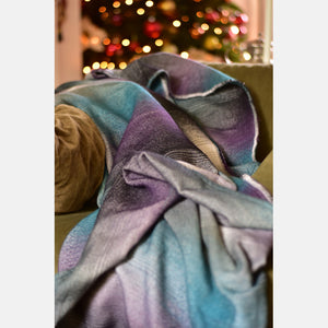 Yaro Blanket - Multicolor White Grey Petrol Rainbow Wool - Utförsäljning!