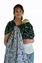 Laden Sie das Bild in den Galerie-Viewer, Yaro Ringsling – Boobs Contra Schwarz-Weiß-Ring Sling – 100% Baumwolle – Sale!
