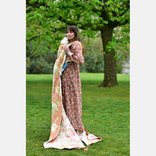 Ladda upp bild till gallerivisning, Yaro ringsjal - Floral Trio Brick Green Caramel Seacell Ring Sling - 90% bomull, 10% seacell
