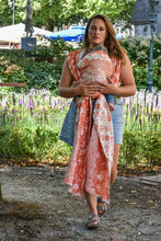 Load image into Gallery viewer, Yaro ring sling - Oasis Duo Black Random Blues Modal Ring Sling - 70% cotton, 30% linen
