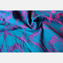 Laden Sie das Bild in den Galerie-Viewer, Yaro vävd sjal - La Fleur Meta Petrol Purple Fuchsia Tencel - 70% bomull, 30% tencel - Utförsäljning!
