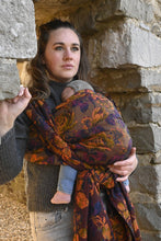 Load image into Gallery viewer, Yaro vävd sjal - La Peonia Trinity Blue Caramel Wool Tencel - 50% bomull, 30% ull, 20% tencel
