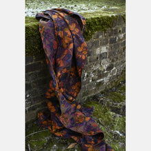 Load image into Gallery viewer, Yaro vävd sjal - La Peonia Trinity Blue Caramel Wool Tencel - 50% bomull, 30% ull, 20% tencel
