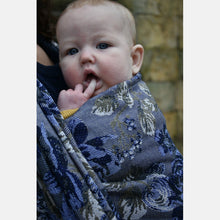 Load image into Gallery viewer, Yaro Woven wrap - La Peonia Trinity Night-Blue Beige Wool - 70% Cotton, 30% Wool - Sale!

