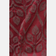 Laden Sie das Bild in den Galerie-Viewer, Yaro ringsjal - La Vita Burgund Grey Wool Blend Ring Sling - 60% bomull, 30% merinoull, 5% silke, 5% kashmir
